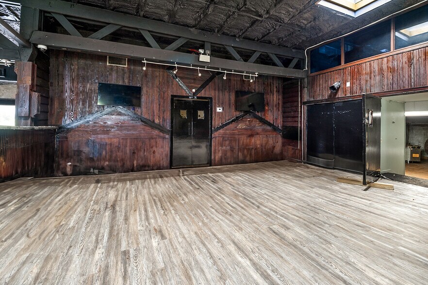 More Photos Of 1398 Front St, Slidell Restaurant For Sale