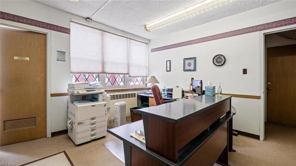 More Photos Of 130 N 7th St, Cambridge Religious Facility For Sale