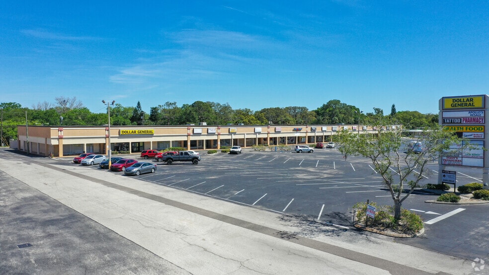 Primary Photo Of 6604 US Highway 19 N, New Port Richey Unknown For Lease