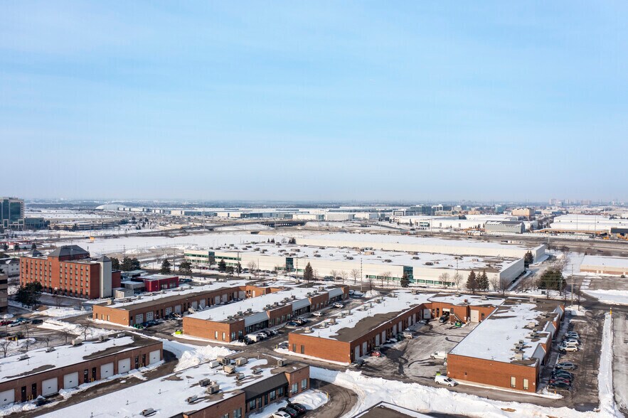 More Photos Of 190 Britannia Rd E, Mississauga Flex For Sale