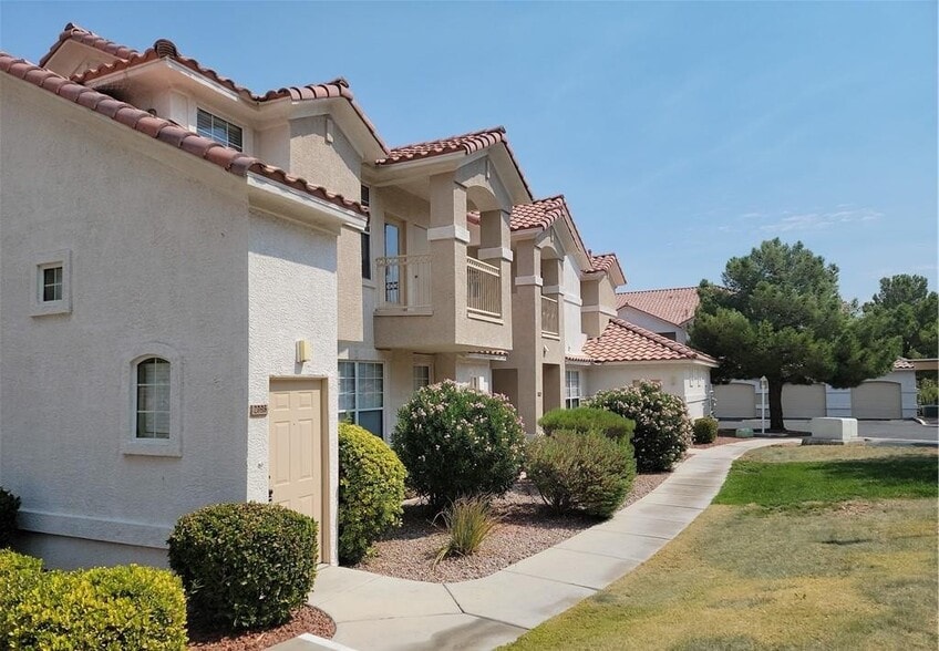 More Photos Of , Las Vegas Multifamily For Sale