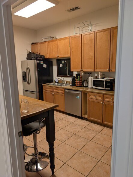 More Photos Of 5400 Laurel Springs Pky, Suwanee Coworking Space