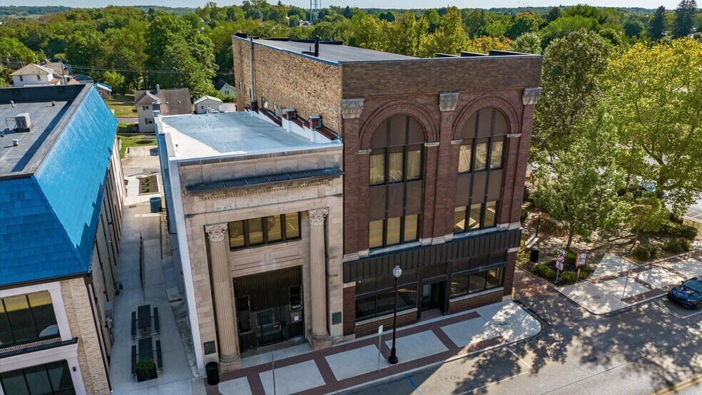More Photos Of 106 N Main St, New Lexington Storefront Retail Office For Lease