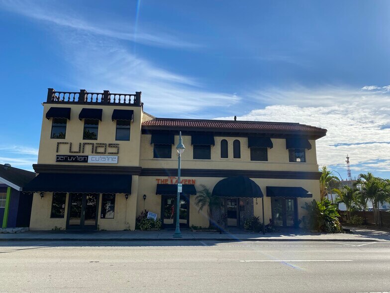 More Photos Of 219 N 21st Ave, Hollywood Storefront Retail Office For Sale