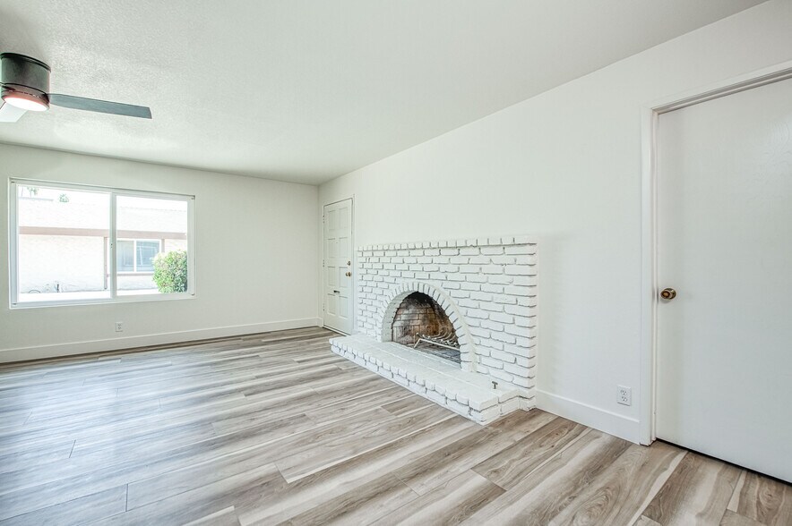 More Photos Of 523 W Mesa Ave, Clovis Apartments For Sale