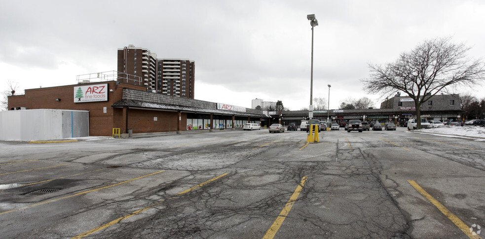 Primary Photo Of 680 Silver Creek Blvd, Mississauga General Retail For Lease