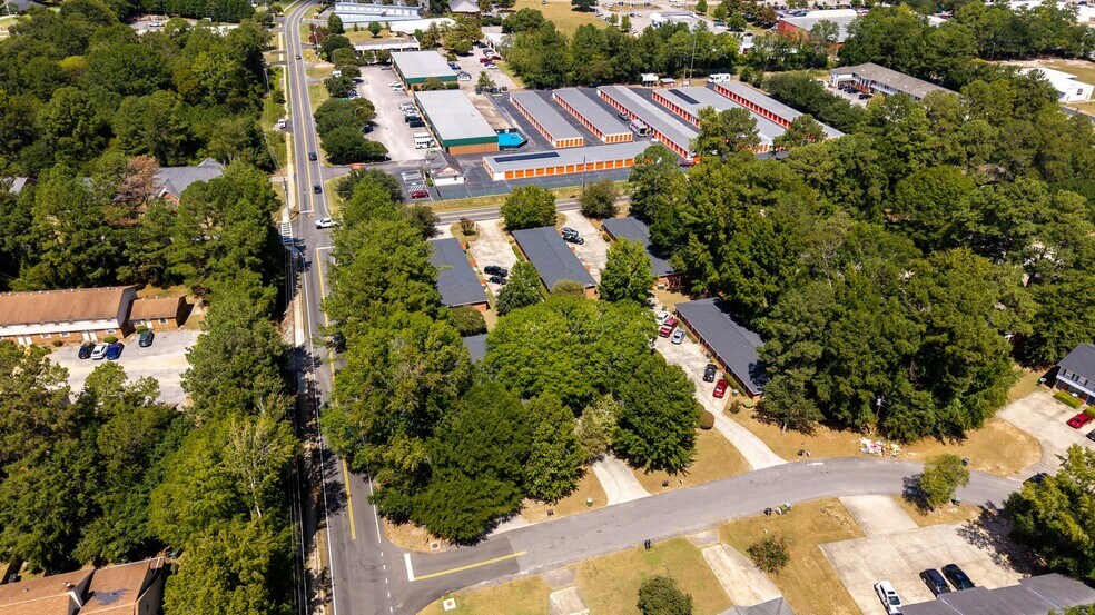 More Photos Of 1135 N Guignard Dr, Sumter Apartments For Sale