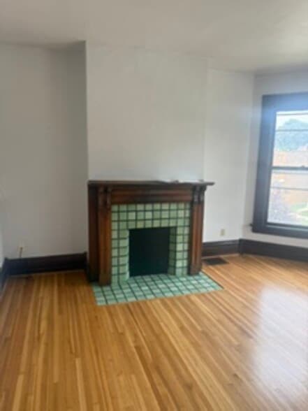 More Photos Of 51 Clark Pl, Columbus Multifamily For Sale