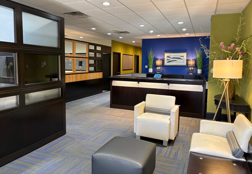 More Photos Of 4277 Espy Ave, Long Beach Flex For Sale