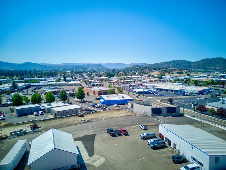 More Photos Of 797 NE Garden Valley Blvd, Roseburg Land For Sale