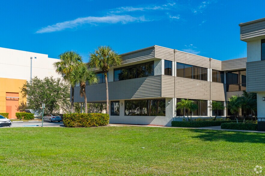 Primary Photo Of 2112 S Congress Ave, West Palm Beach Medical For Lease