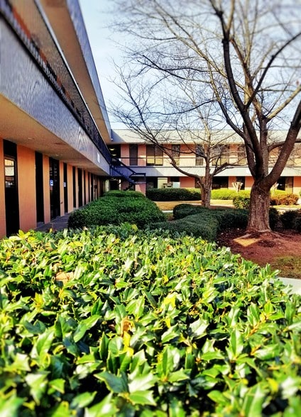 More Photos Of 6735 Peachtree Industrial Blvd, Doraville Office Residential For Lease