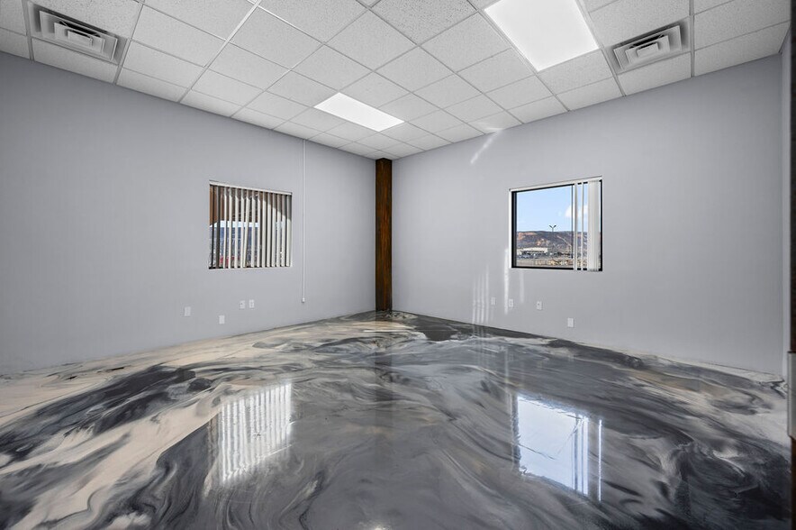 More Photos Of 787 Valley Ct, Grand Junction Office For Lease