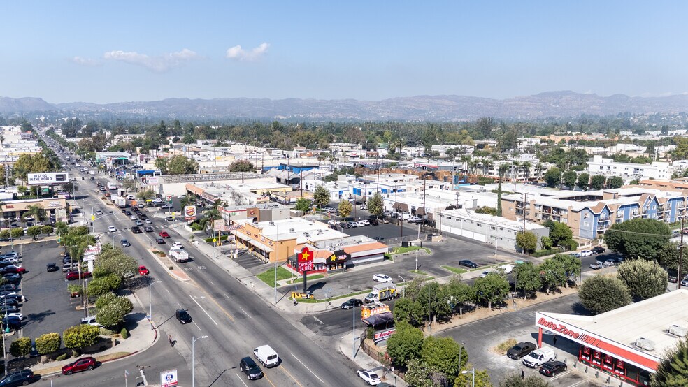 More Photos Of 21201 Sherman Way, Canoga Park Fast Food For Sale