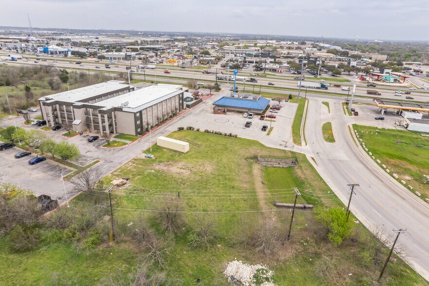 More Photos Of 350 Chisholm Pkwy, Round Rock Land For Sale