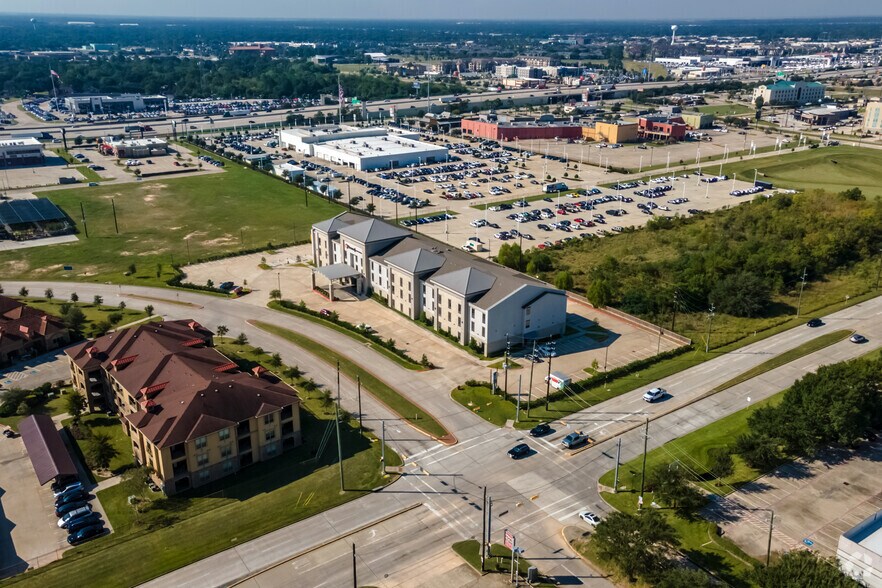 More Photos Of 1549 Westborough Dr, Katy Hotel For Sale