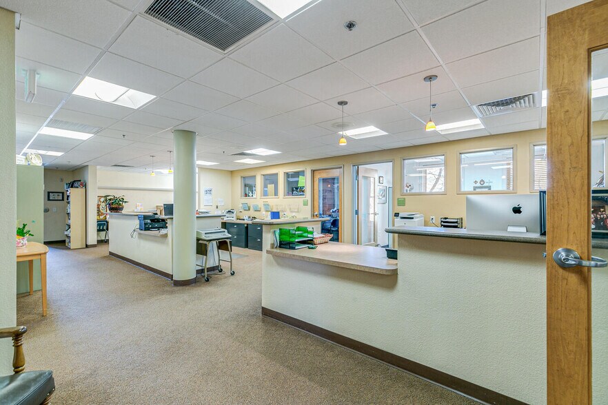 More Photos Of 3680 S Galapago St, Englewood Office For Sale