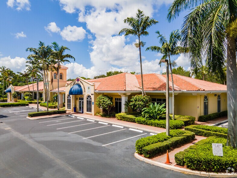 More Photos Of 1680 S Central Blvd, Jupiter Medical For Lease