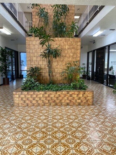 More Photos Of 50 S Jones Blvd, Las Vegas Office For Lease