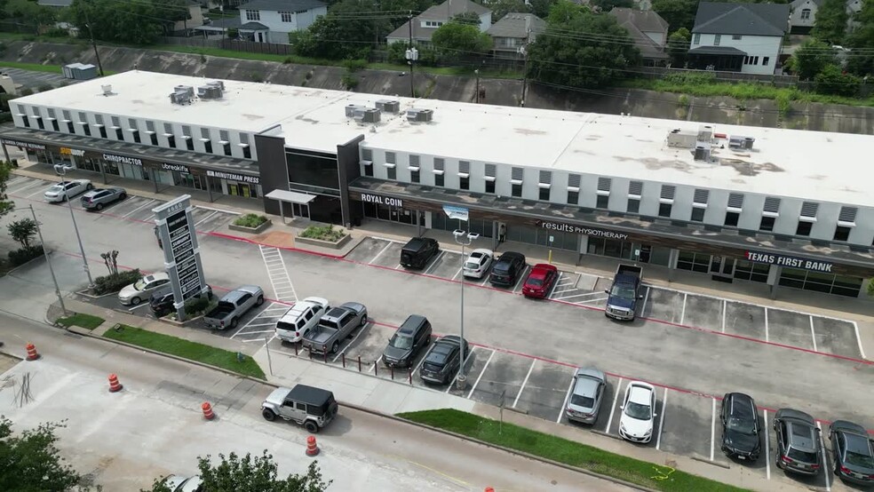 Primary Photo Of 4660 Beechnut St, Houston Unknown For Lease