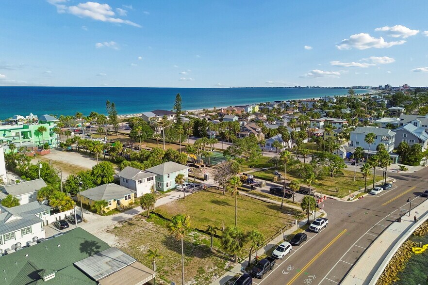 More Photos Of 808 Pass a Grille Way, St Pete Beach Land For Sale