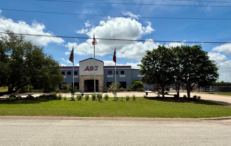More Photos Of TBD Innovation Loop, Marble Falls Land For Sale