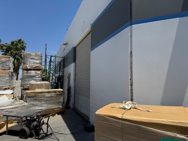 More Photos Of 86665 Avenue 54, Coachella Warehouse For Sale