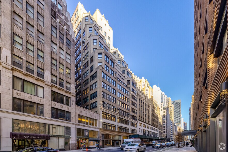 Primary Photo Of 245-247 W 29th St, New York Office For Lease
