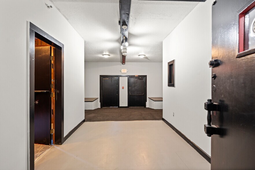 More Photos Of 50 Pleasant St, Norton Storefront Retail Office For Lease