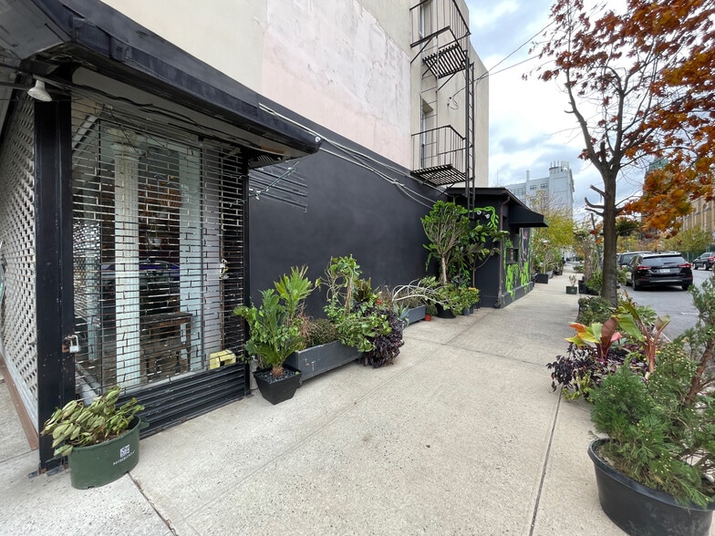 More Photos Of 251 Van Brunt St, Brooklyn Storefront Retail Residential For Lease