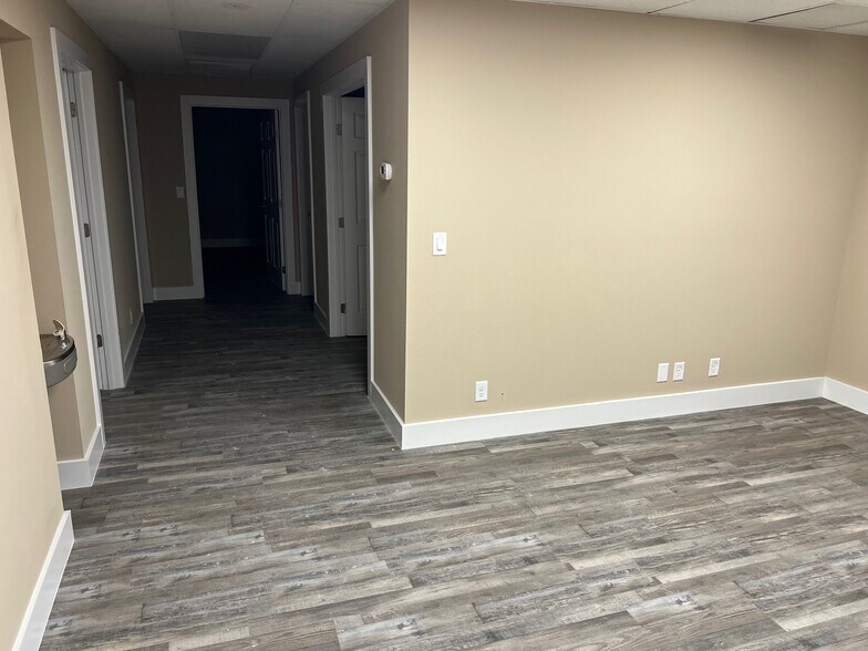 More Photos Of 3445 SW 6th St, Ocala Manufacturing For Sale