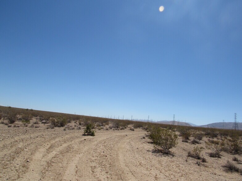More Photos Of 225-284-31-00-9, Mojave Land For Sale