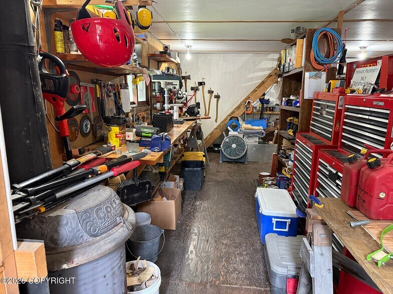 More Photos Of NHN (Nizina Road) McCarthy, Glennallen Specialty For Sale