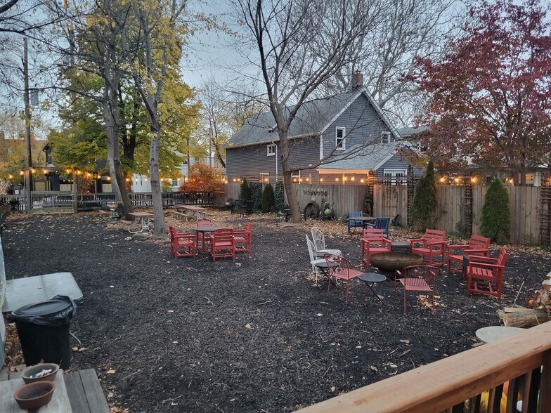 More Photos Of 2135 Columbus Rd, Cleveland Bar For Sale