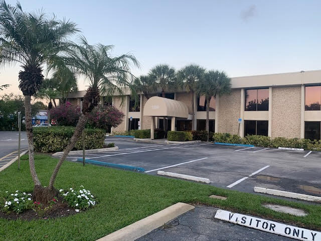 More Photos Of 1300 N Federal Hwy, Boca Raton Medical For Lease