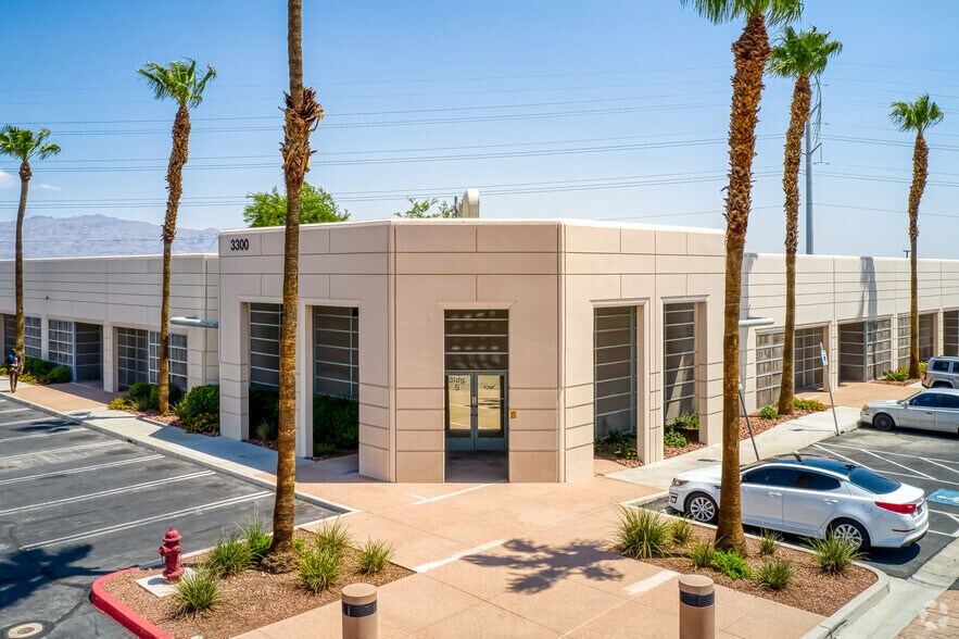 More Photos Of 3300 N Cimarron Rd, Las Vegas Office For Sale