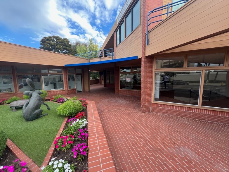 More Photos Of 1540 S Coast Hwy, Laguna Beach Office For Lease