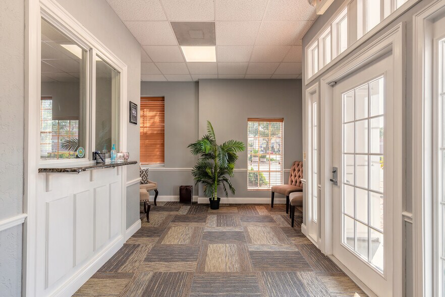 More Photos Of 200 Magnolia Ave, Daytona Beach Office For Sale
