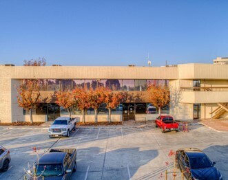 More Photos Of 5329 Office Centre Ct, Bakersfield Medical For Lease