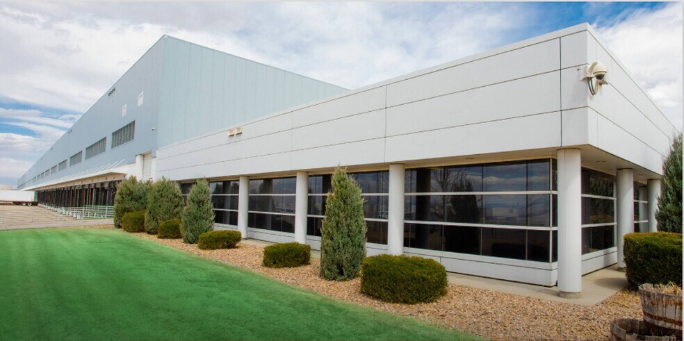 More Photos Of 18875 E Bromley Ln, Brighton Warehouse For Sale