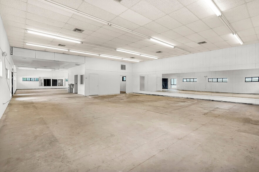 More Photos Of 3740 San Jose Pl, Jacksonville Office For Sale