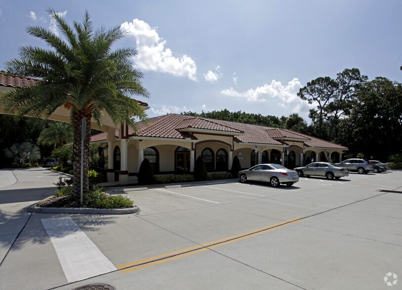 More Photos Of 603 N Washington Ave, Titusville Office For Sale