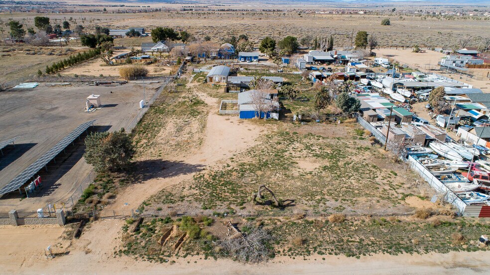 More Photos Of 43254 52nd St W, Lancaster Apartments For Sale