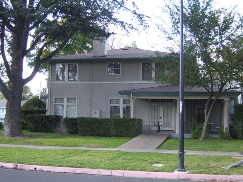 More Photos Of 2080 East St, Concord Office For Sale