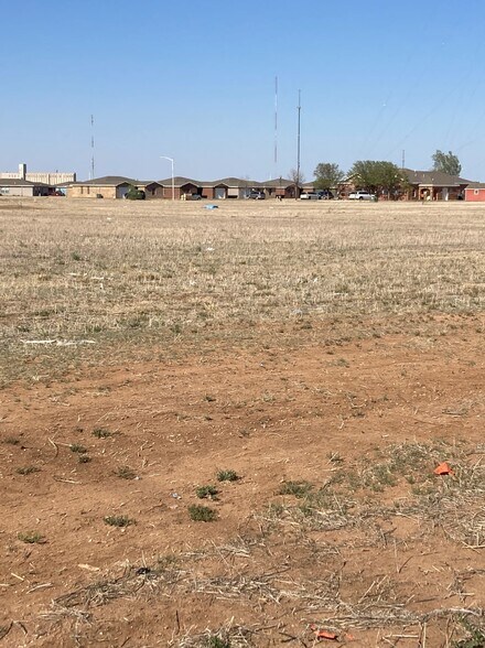 More Photos Of 3218 N Quincy St, Plainview Office For Sale