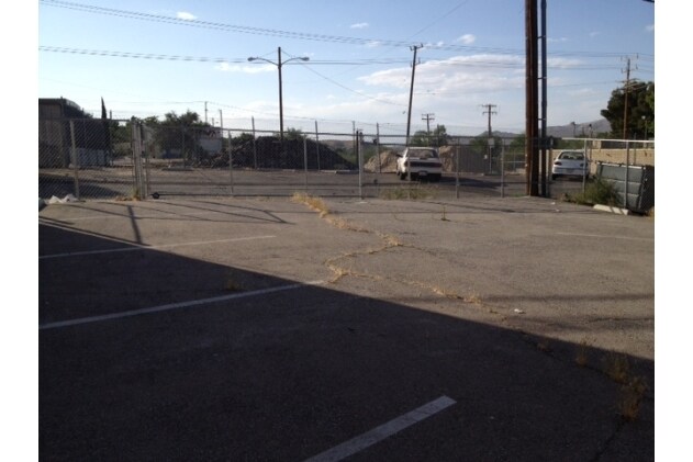 More Photos Of 15572-15576 7th St, Victorville General Retail For Sale
