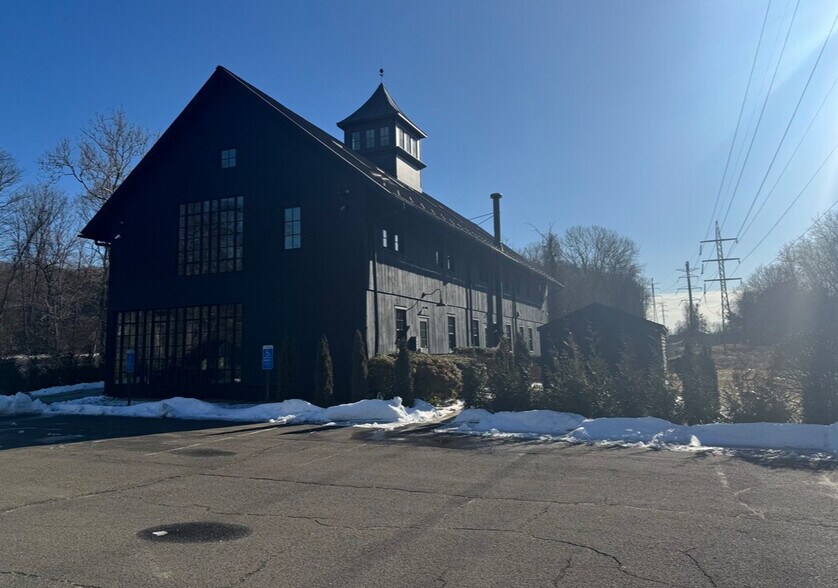 Primary Photo Of 27 Cannon Rd, Wilton Office For Sale