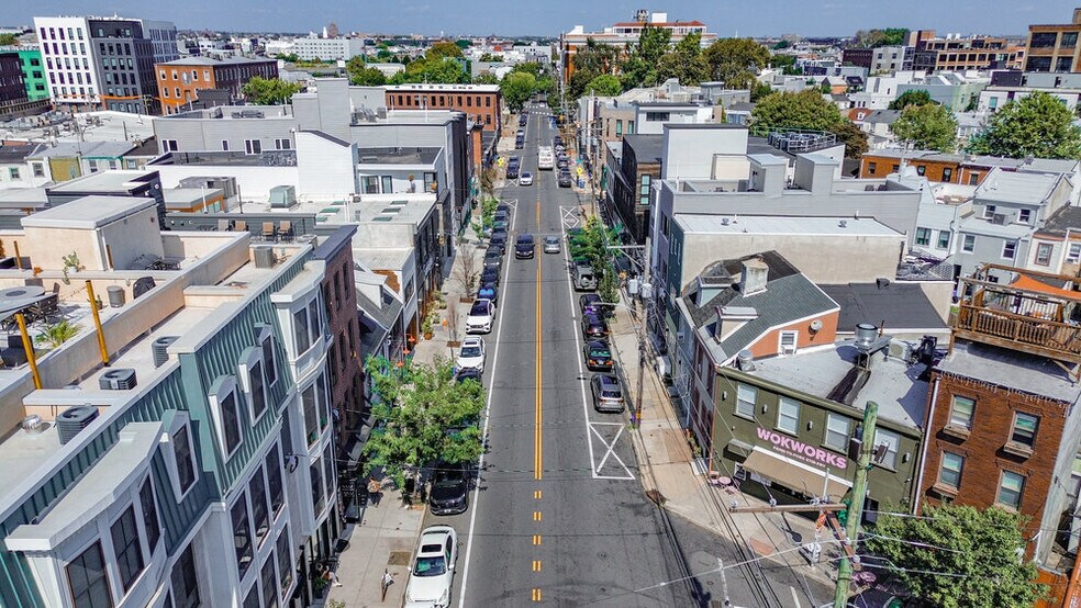 More Photos Of 1429 Frankford Ave, Philadelphia Office Residential For Sale