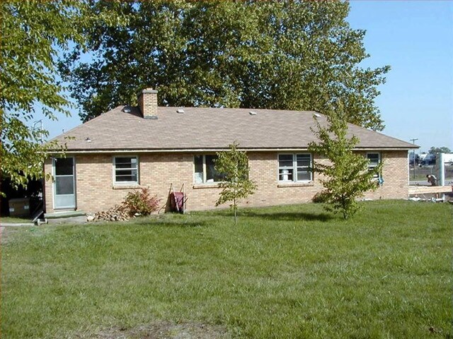 More Photos Of 4200 S 9th St, Kalamazoo Office Residential For Lease