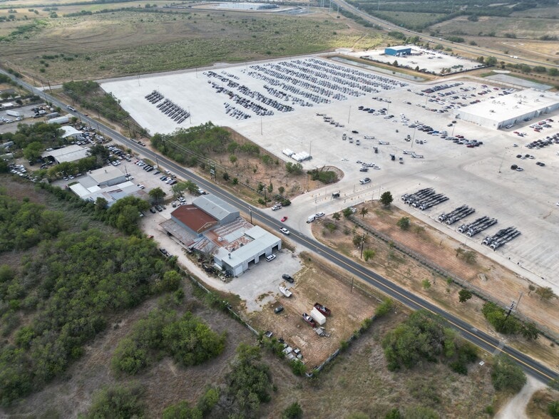 More Photos Of 11390 Old Corpus Christi, San Antonio Service For Sale